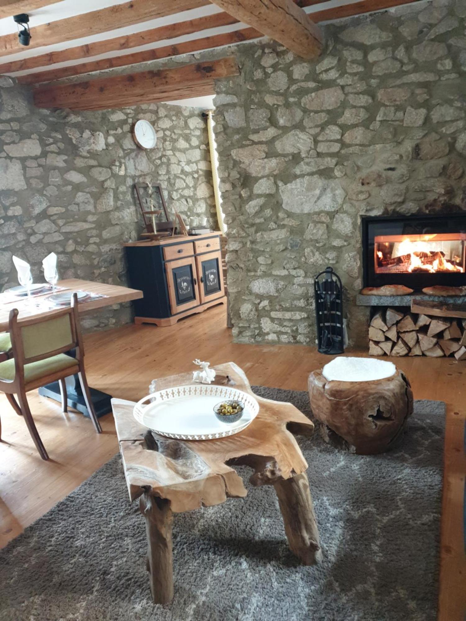 La Petite Chapelle Ξενοδοχείο Font-Romeu-Odeillo-Via Εξωτερικό φωτογραφία