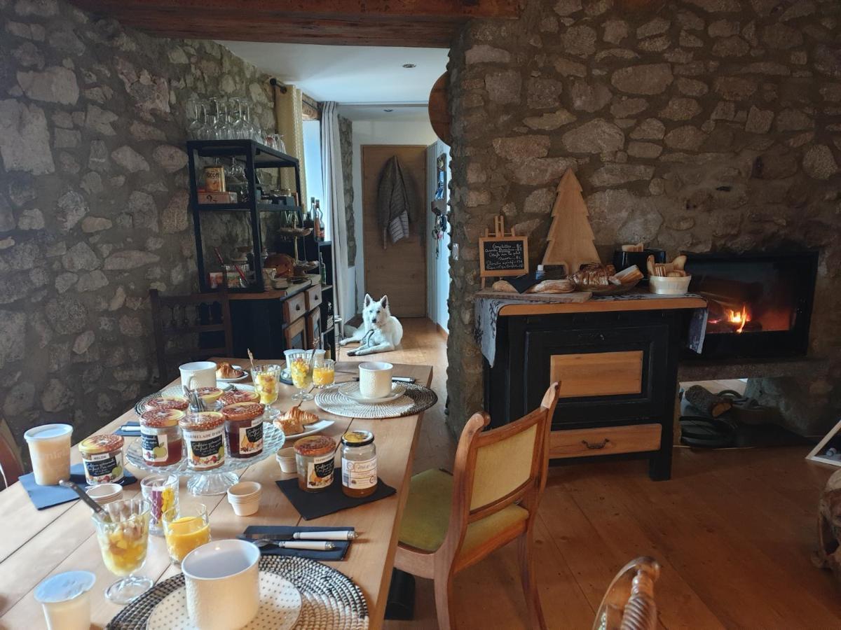La Petite Chapelle Ξενοδοχείο Font-Romeu-Odeillo-Via Εξωτερικό φωτογραφία